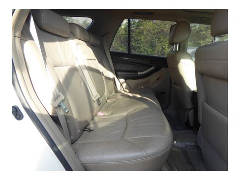 Used 2005 Toyota 4Runner Limited image 15
