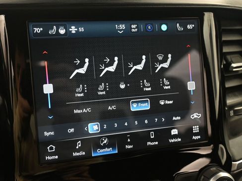 Used 2023 RAM 1500 Laramie image 11