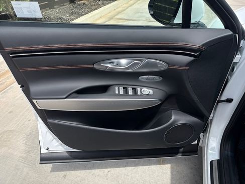 New 2026 Genesis GV70 2.5T Sport Prestige AWD/4WD image 10