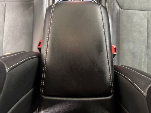 Used 2025 Jeep Grand Cherokee Altitude AWD/4WD image 33