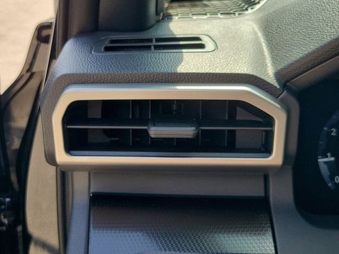 New 2026 Toyota 4Runner Limited AWD/4WD image 33