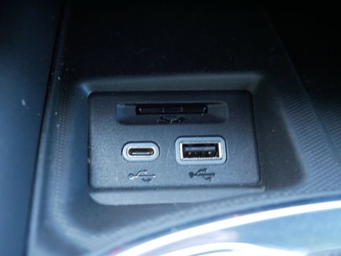 Used 2022 Buick Enclave Avenir w/ Avenir Technology Package image 31