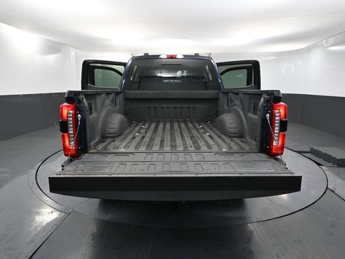 Used 2023 Ford F250 Lariat w/ FX4 Off-Road Package AWD/4WD image 41