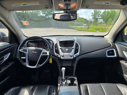 Used 2010 GMC Terrain SLT FWD image 15