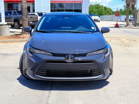 Used 2026 Toyota Corolla LE FWD image 24