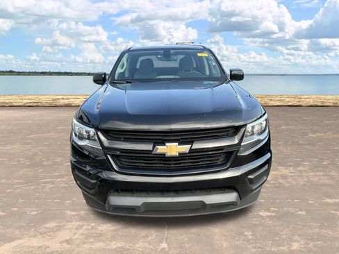 Used 2019 Chevrolet Colorado W/T w/ Custom Special Edition RWD image 2