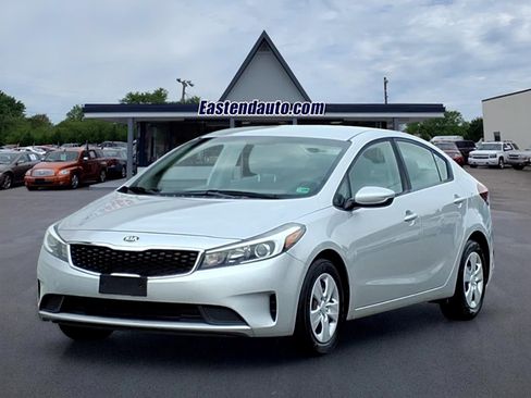 Used 2018 Kia Forte LX w/ LX Rear Camera Package FWD image 1