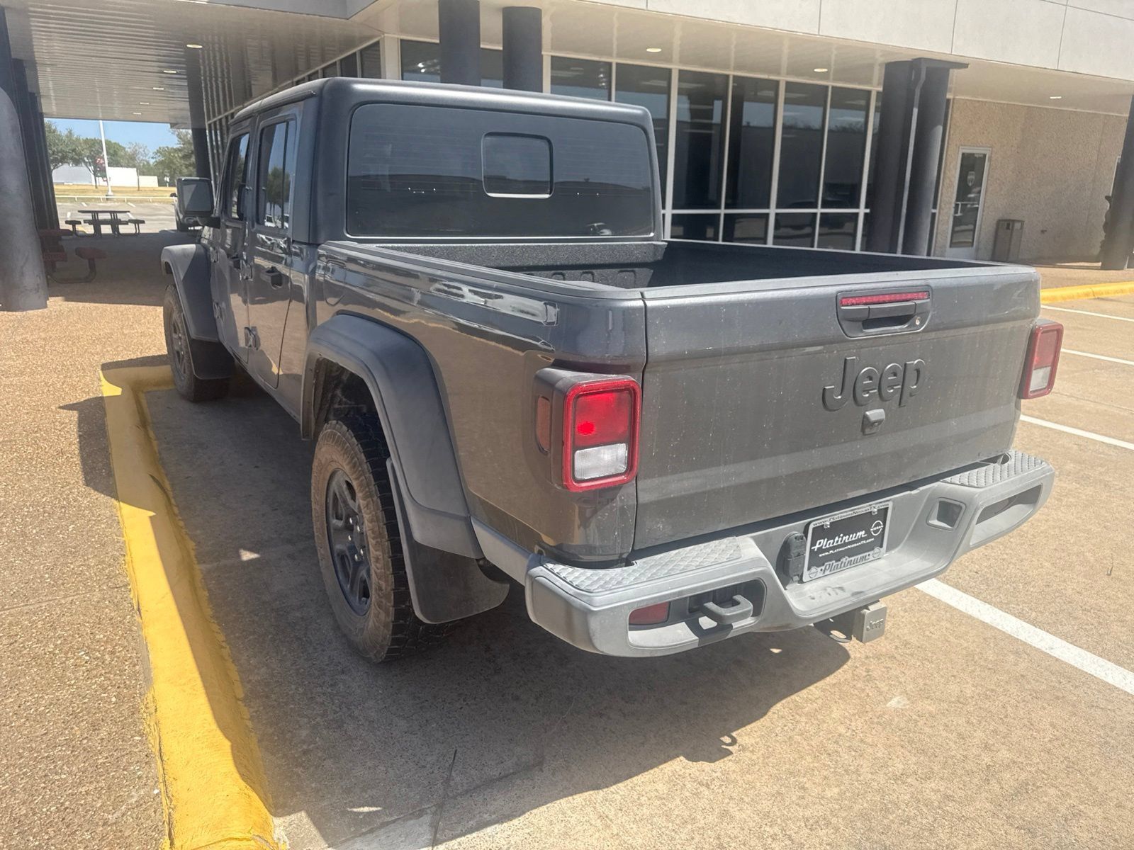 Used 2026 Jeep Gladiator Sport AWD/4WD image 5