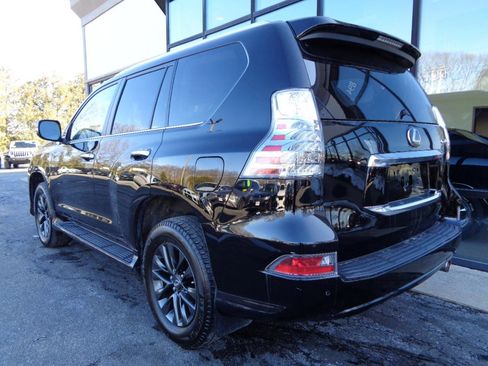 Used 2021 Lexus GX 460 Premium w/ Premium Package image 7