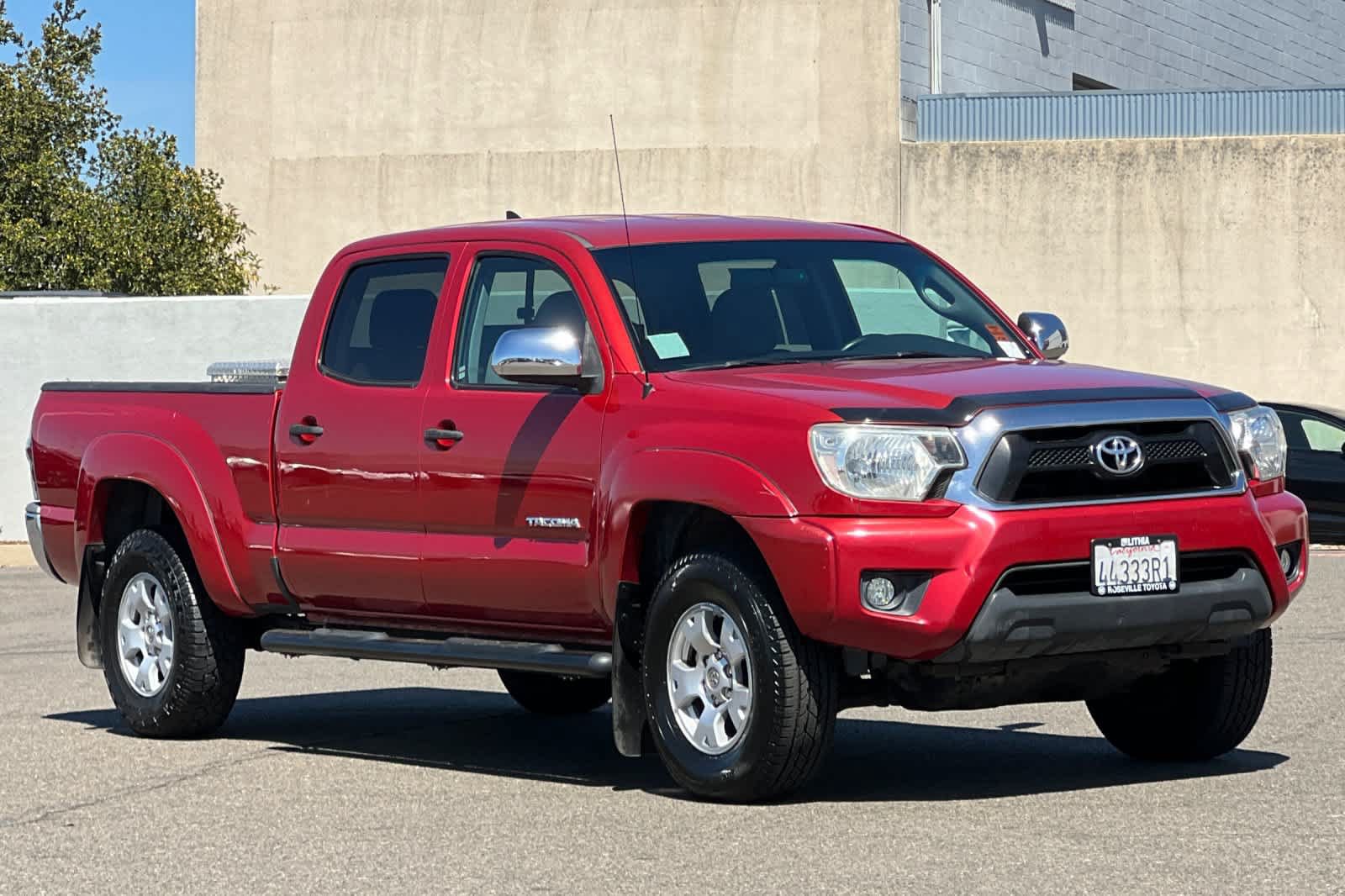 Used 2014 Toyota Tacoma PreRunner w/ SR5 Package RWD image 5