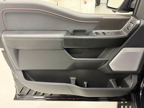 Used 2025 Ford F150 Raptor AWD/4WD image 18