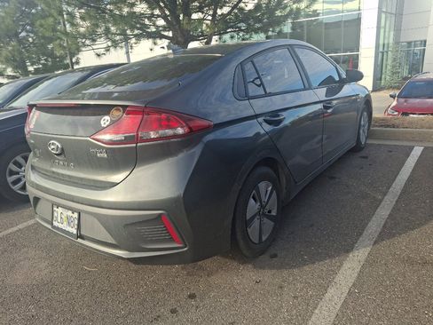 Used 2020 Hyundai Ioniq Blue image 4