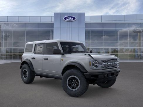 New 2026 Ford Bronco Badlands AWD/4WD image 7
