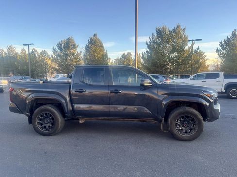 Used 2024 Toyota Tacoma SR5 image 2
