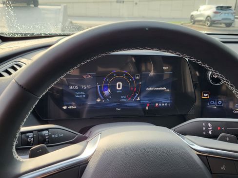 New 2026 Chevrolet Traverse LT image 17