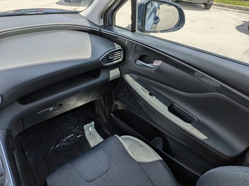 Used 2022 Hyundai Santa Fe SEL FWD image 17