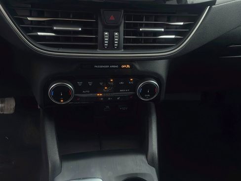 Used 2022 Ford Escape SEL AWD/4WD image 23