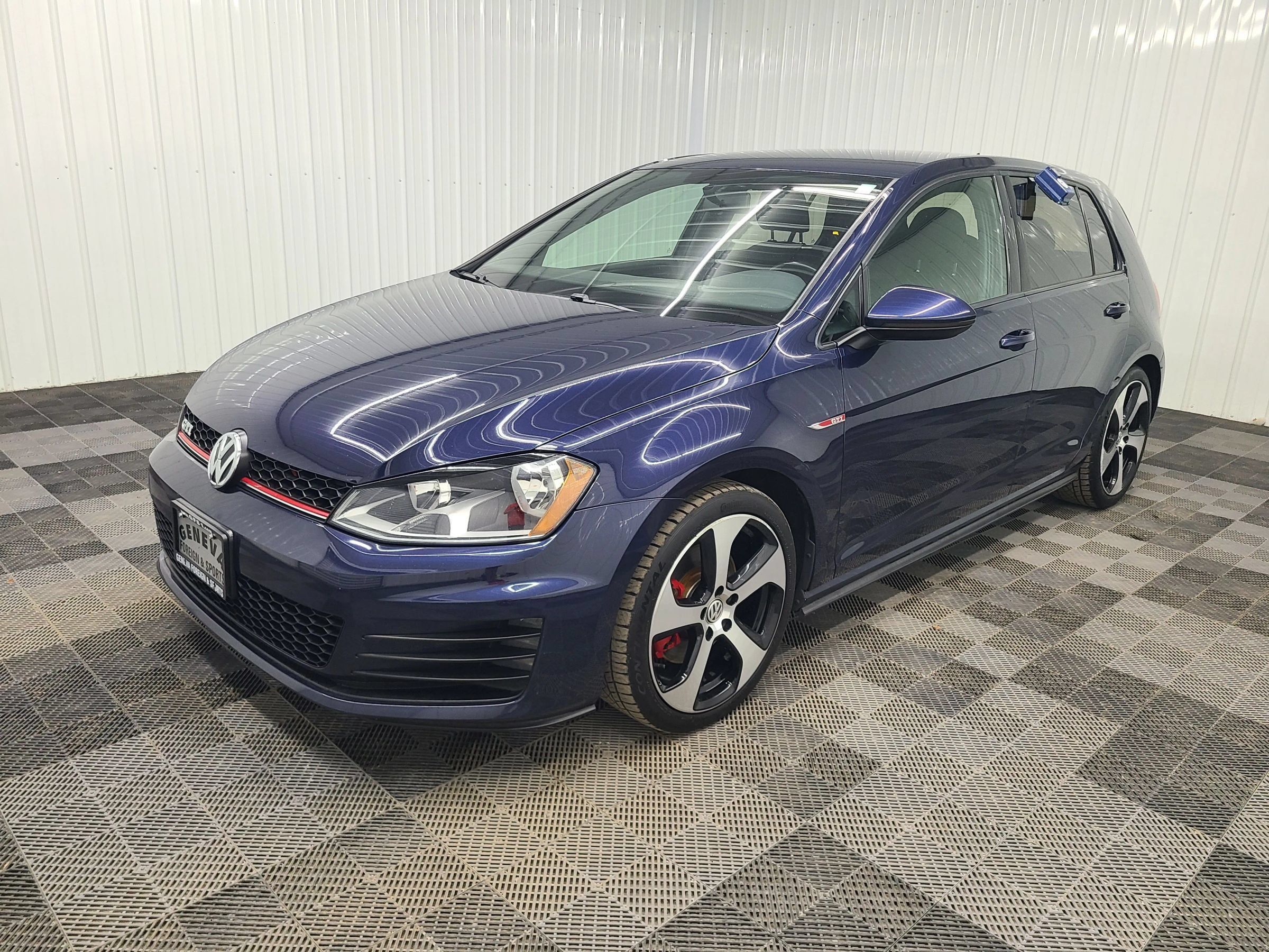 Used 2017 Volkswagen GTI S FWD image 8
