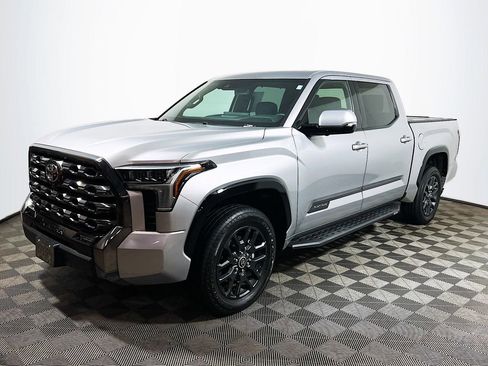 Used 2023 Toyota Tundra Platinum AWD/4WD image 4