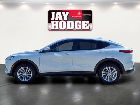 Used 2026 Buick Envista Preferred FWD image 8