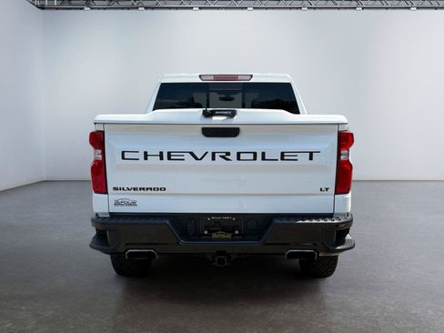 Used 2021 Chevrolet Silverado 1500 LT Trail Boss AWD/4WD image 4