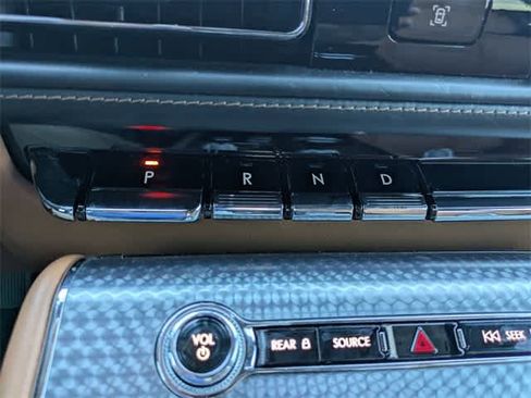 Used 2024 Lincoln Aviator Black Label w/ Dynamic Handling Package image 32