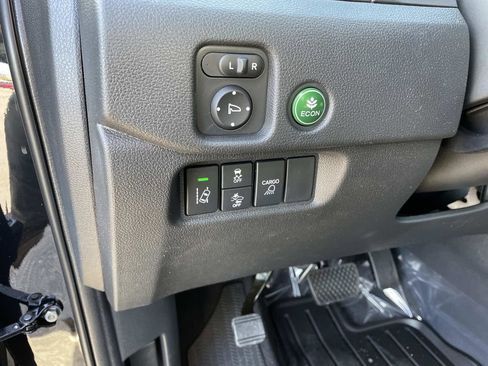 New 2026 Honda Ridgeline Sport image 18