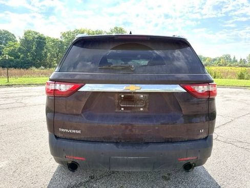 Used 2021 Chevrolet Traverse LT FWD image 4