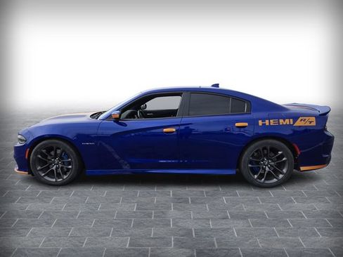 Used 2022 Dodge Charger R/T w/ Performance Handling Group image 3