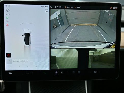 Used 2019 Tesla Model 3 Mid Range image 21