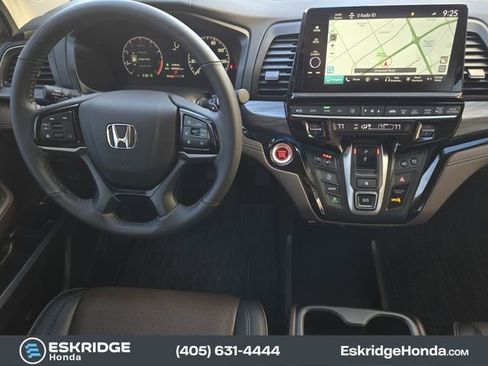 Used 2025 Honda Odyssey Elite image 28
