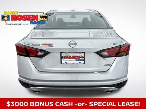 New 2025 Nissan Altima 2.5 SL image 4