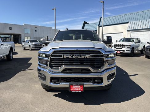 New 2026 RAM 3500 Big Horn image 8