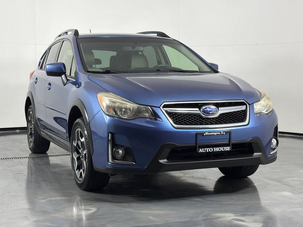 Used 2017 Subaru Crosstrek 2.0i Premium AWD/4WD image 3