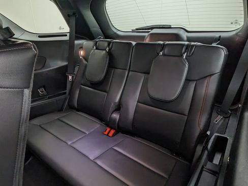 Certified 2023 Ford Explorer ST-Line AWD/4WD image 37