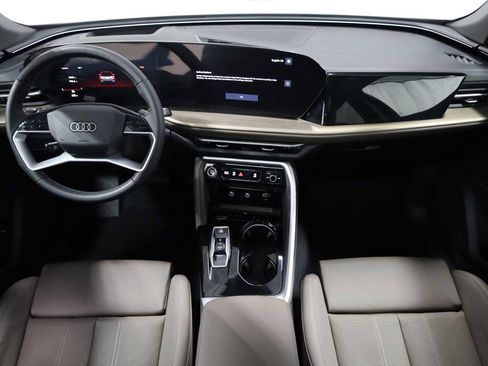 Certified 2025 Audi Q5 Premium Plus w/ Premium Plus AWD/4WD image 24