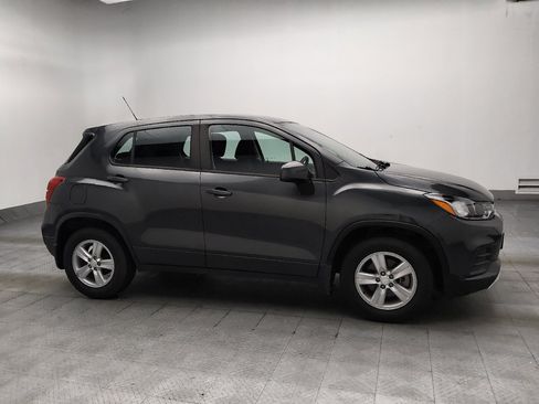 Used 2019 Chevrolet Trax LS w/ LPO, Protection Package FWD image 11