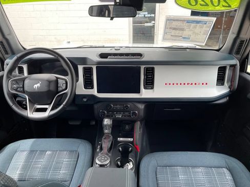 Used 2026 Ford Bronco Heritage Edition AWD/4WD image 33