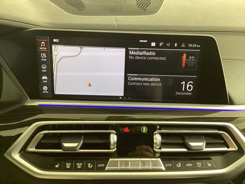 Used 2021 BMW X5 xDrive40i w/ Premium Package 2 image 18