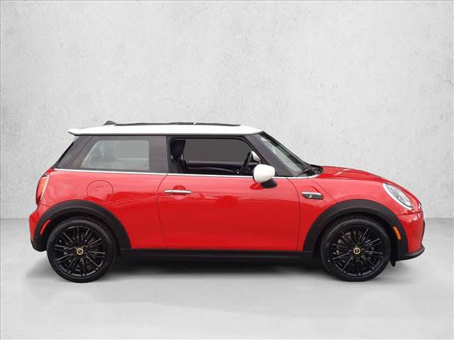 Certified 2024 MINI Cooper SE FWD image 4