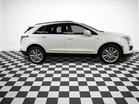 Certified 2023 Cadillac XT5 Sportv w/ Technology Package AWD/4WD image 2