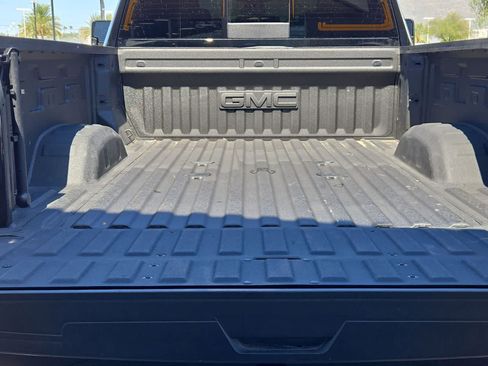 Used 2025 GMC Sierra 2500 Denali Ultimate w/ Max Trailering Package AWD/4WD image 35