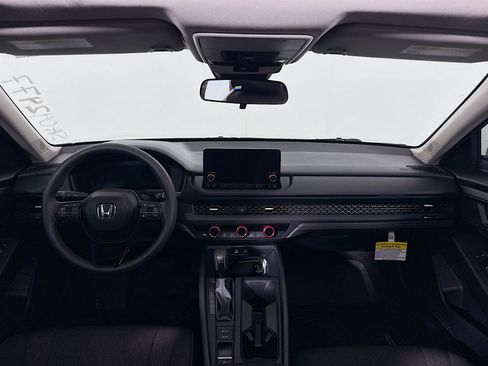 Used 2025 Honda Accord SE image 22