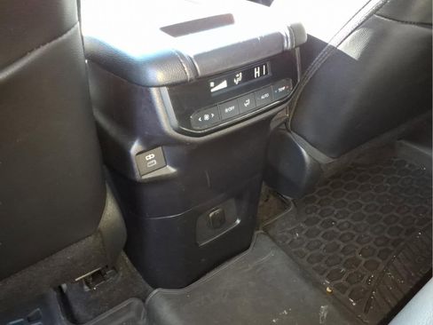 Used 2024 Toyota Grand Highlander XLE image 13