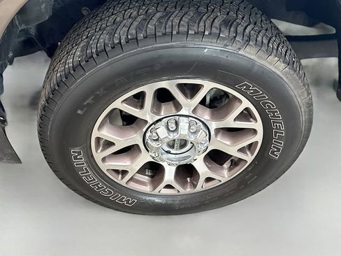 Used 2022 Ford F350 King Ranch AWD/4WD image 29