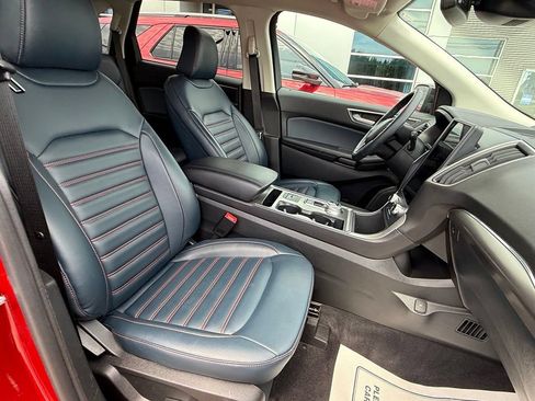 Certified 2023 Ford Edge SEL w/ Sport Appearance Package AWD/4WD image 15