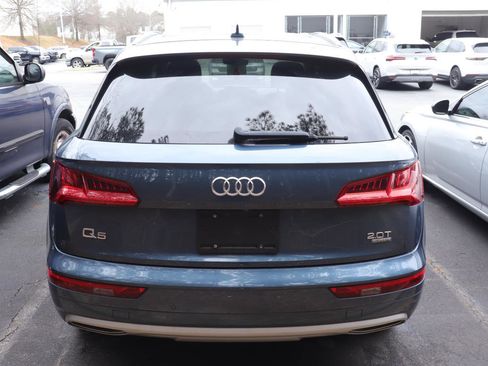 Used 2018 Audi Q5 2.0T Premium Plus image 5
