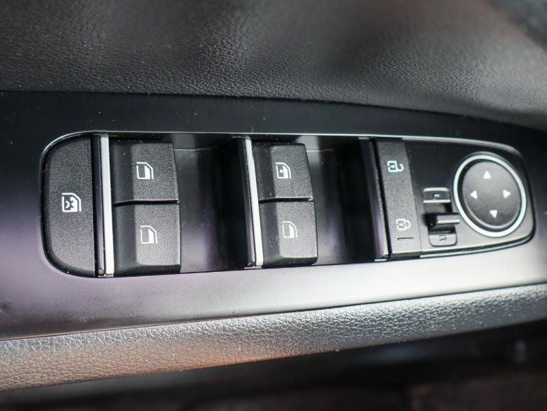 Used 2020 Kia Soul S FWD image 22