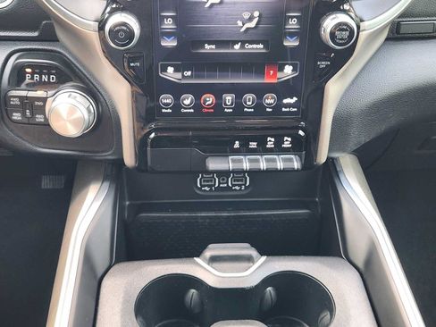 Used 2021 RAM 1500 Laramie AWD/4WD image 18