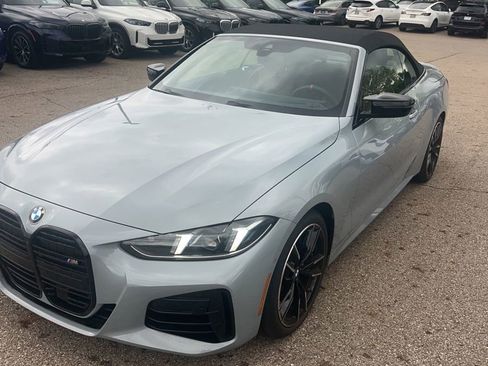 Used 2026 BMW M440i Convertible RWD image 8